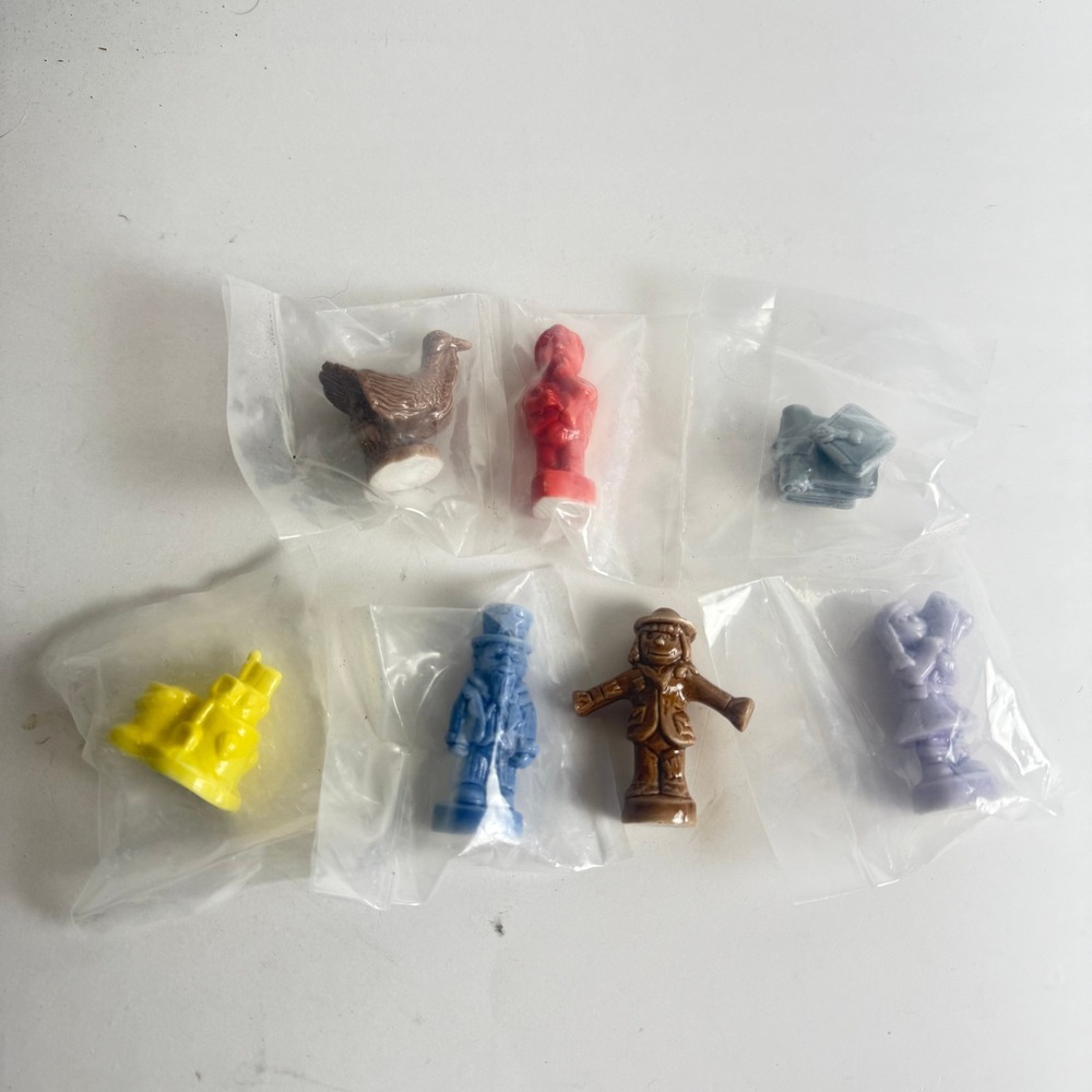 Wade Whimsies Calendar Series Mixed Lot of 7 Miniatures Porcelain Figurines
